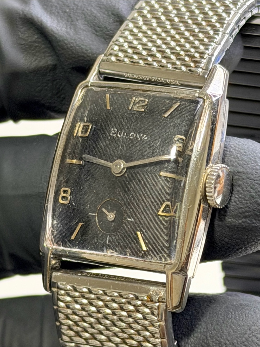 1962 Bulova Rawlings Mechanical 21-J Black Dial 25mm Men’s Vintage Watch